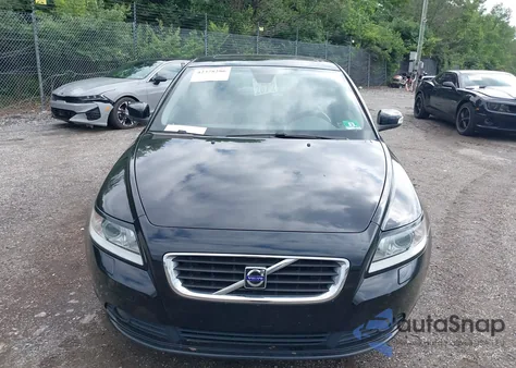 2009 Volvo S40 2.4I from USA, damaged, VIN YV1MS390492462962